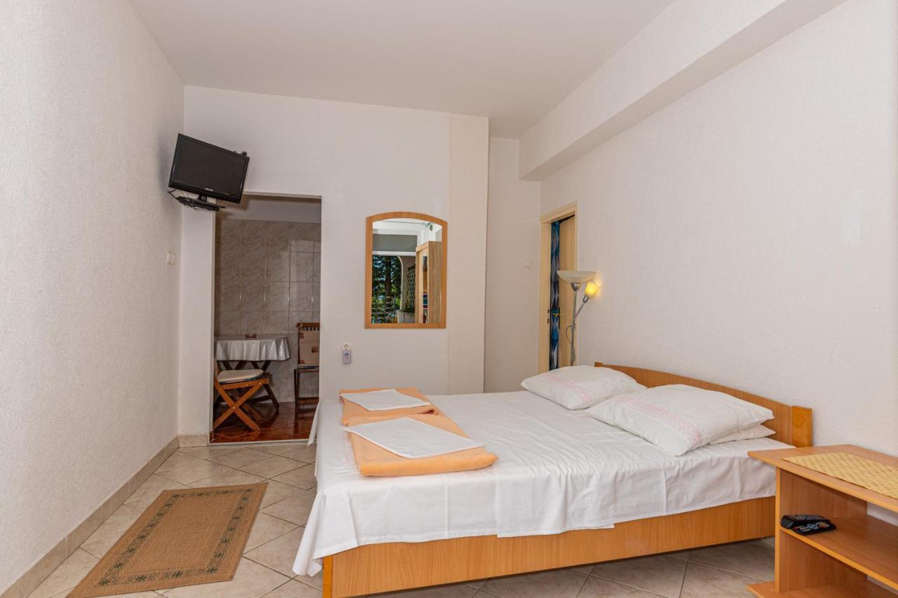 Apartmani Loki Драмаль Екстер'єр фото