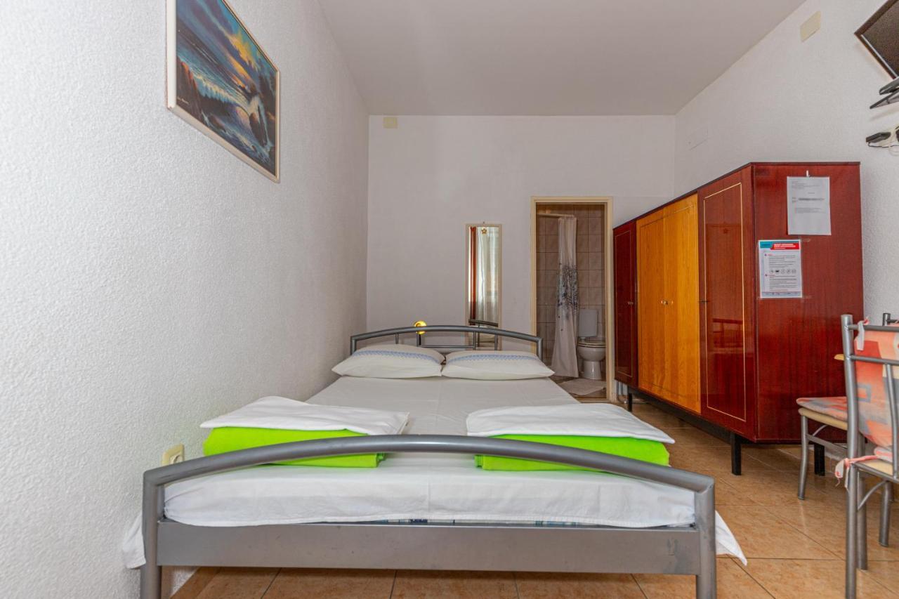 Apartmani Loki Драмаль Екстер'єр фото